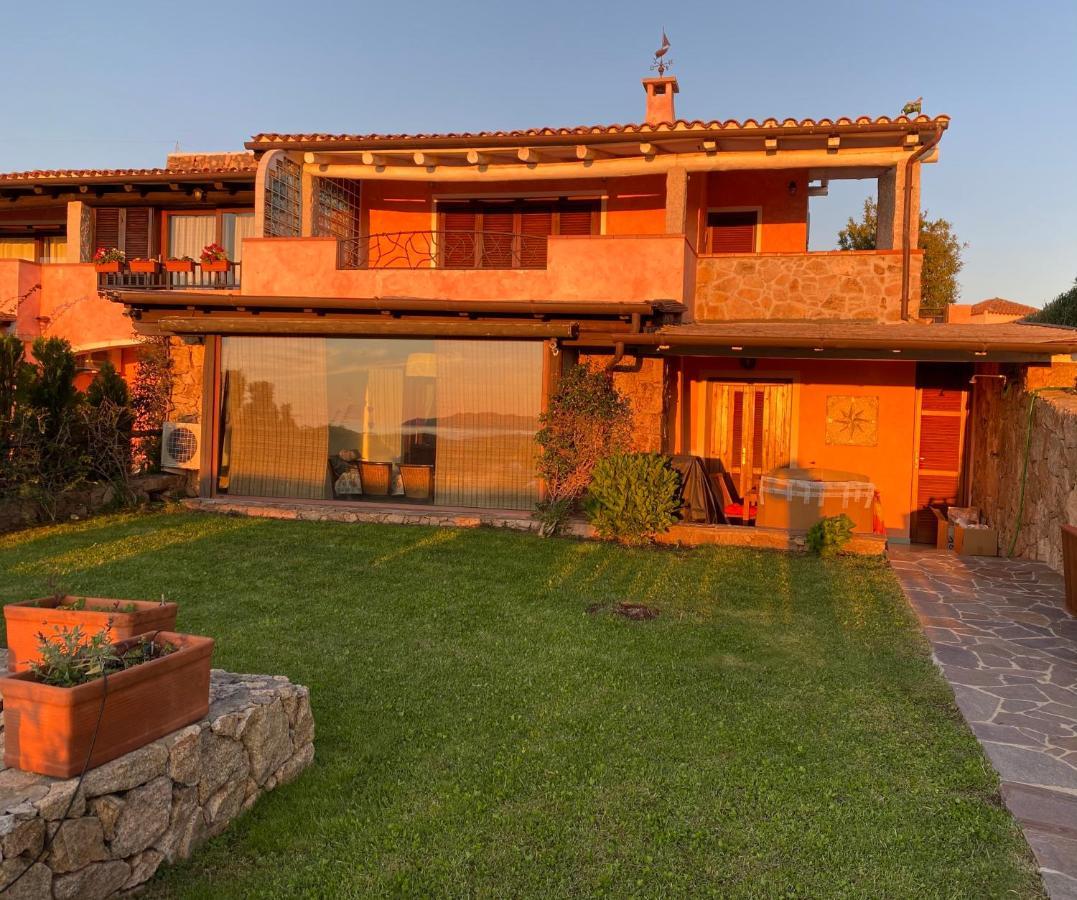 Claude&Kate'S Dream House Villa Porto San Paolo  Kültér fotó