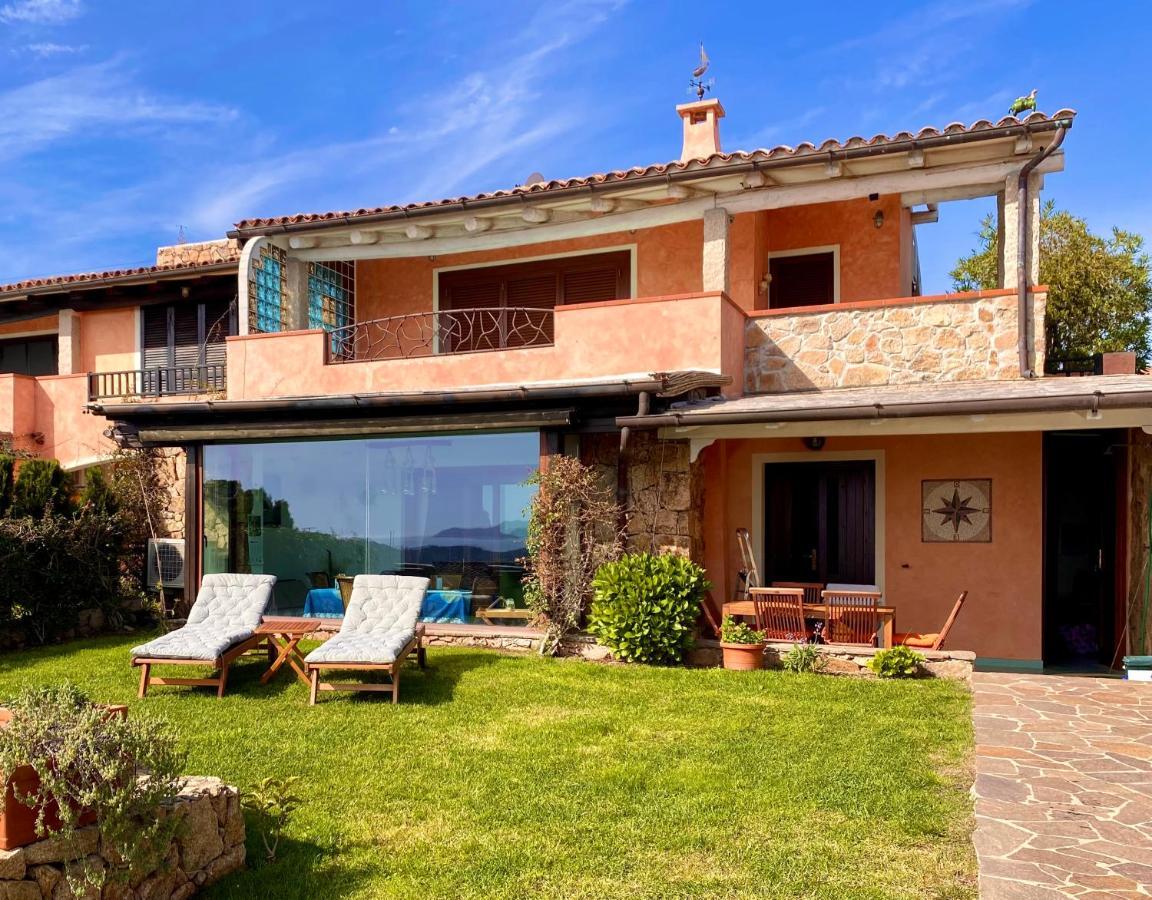 Claude&Kate'S Dream House Villa Porto San Paolo  Kültér fotó