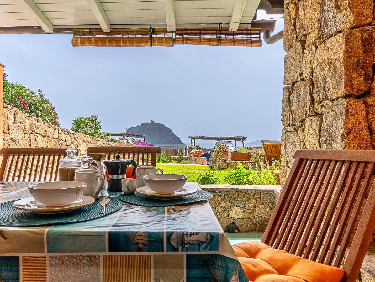 Claude&Kate'S Dream House Villa Porto San Paolo  Kültér fotó