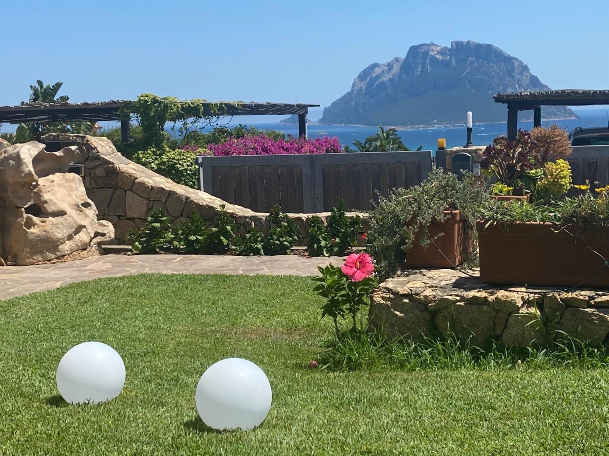 Claude&Kate'S Dream House Villa Porto San Paolo  Kültér fotó